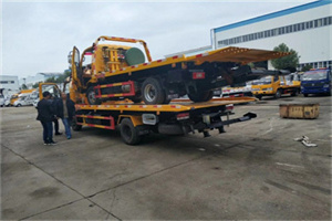 安图同城汽车补胎